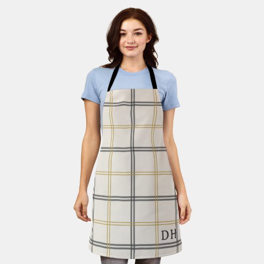 Preppy Plaid Double Stripe Initialed gift Apron エプロン (着用した状態)