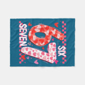 Preppy Retro Coquette Bow 6 7 Six Seven Love Valen フリースブランケット (正面(横))