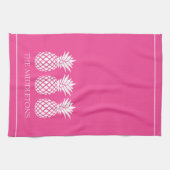 Preppy White Pineapples on Pink キッチンタオル (横)