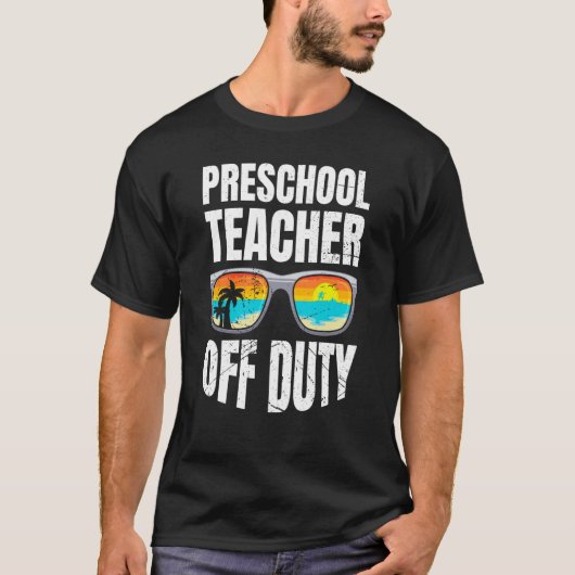 Preschool kindergarten educator off duty teacher tシャツ (正面)