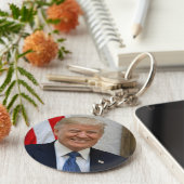 President Donald Trump 2017 Official Portrait キーホルダー (側面)