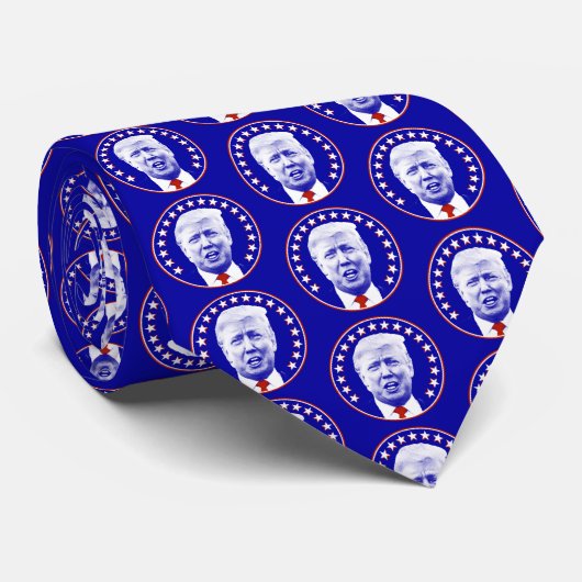 President Donald Trump in Blue ネクタイ (ロール)