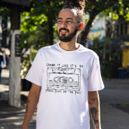 Press Play on the Past – 90s Stereo Soul Retro Cas Tシャツ