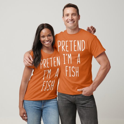Pretend Im A Fish Costume Halloween Lazy Easy Tシャツ (ユニセックス)