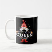 Pretend I'm The Queen Gnome Christmas Matching  コーヒーマグカップ (左)