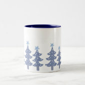 Pretty Blue Christmas Trees ツートーンマグカップ (中央)