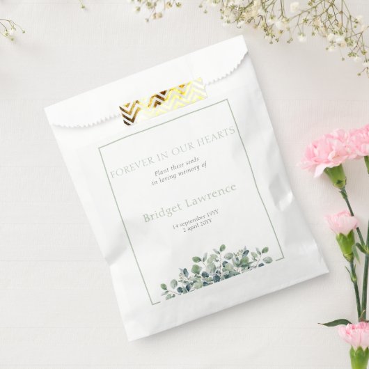 Pretty Eucalyptus Funeral Seed Packet フェイバーバッグ (封をした状態)