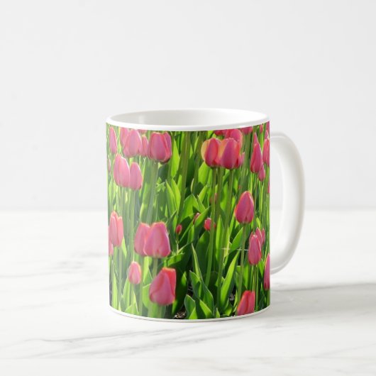 Pretty Field of Pink Tulips コーヒーマグカップ (正面右)
