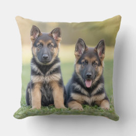 Pretty German Shepherd Personalized クッション