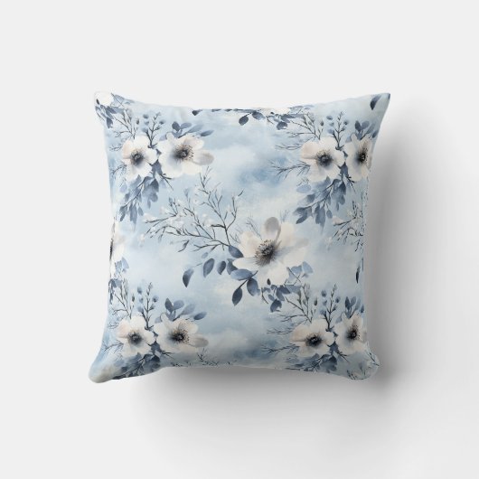 Pretty Light Blue White Floral クッション (裏面)