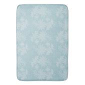 Pretty Light Blue White Floral Faux Lace バスマット (正面縦)