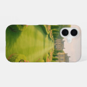 Pretty Manor Phone Case | iPhone 16 ケース (裏面横)