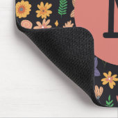 Pretty Modern Dark Floral Pattern Monogram マウスパッド (コーナー)