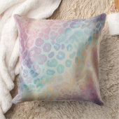 Pretty Pastel Accents | Rainbow Leopard Print クッション (ブランケット)