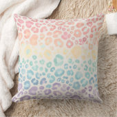 Pretty Pastel Accents | Rainbow Leopard Print クッション (ブランケット)