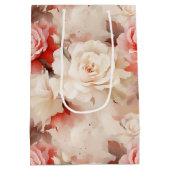 Pretty Pink Blush Cream Rose Floral ブライダルシャワー ミディアムペーパーバッグ (裏面)