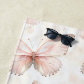 Pretty Pink Butterflies   ビーチタオル (インサイチュ)