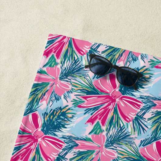 Pretty Pink Coquette Bow And Tree Sprig Pattern ビーチタオル (インサイチュ)