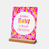 Pretty Pink Floral ベビーシャワーのお出迎え アクリルサイン (傾斜)
