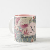 Pretty Pink Roses and Pearl Hearts Monogram ツートーンマグカップ (正面左)