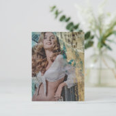 Pretty Retro lady with pearls Mixed media collage ポストカード (スタンド正面)