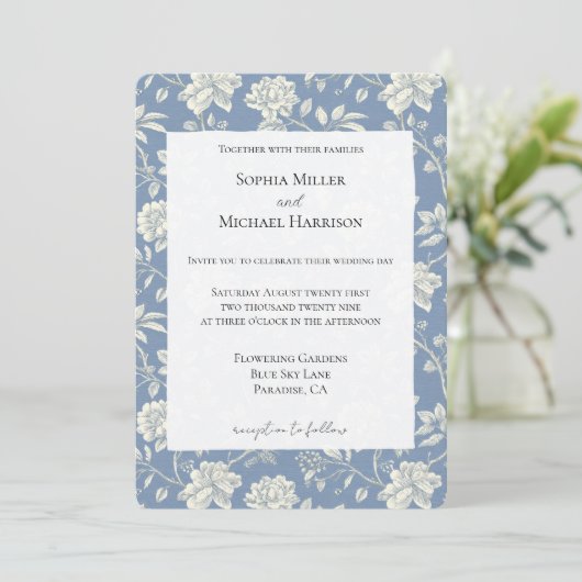 Pretty Romantic Blue Cream Flowers Wedding 招待状 (スタンド正面)