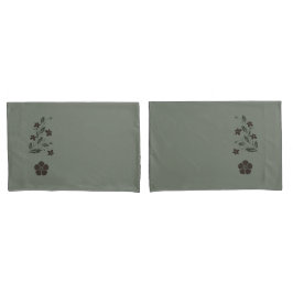 Pretty Soft Green Floral Pillowcase Set 枕カバー