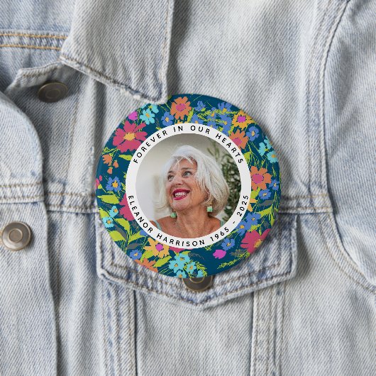 Pretty Wildflower Memorial Photo Frame with Text 缶バッジ (インサイチュ)