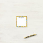 Pretty Yellow Floral Pattern 名前入り ポストイット (デスク上)