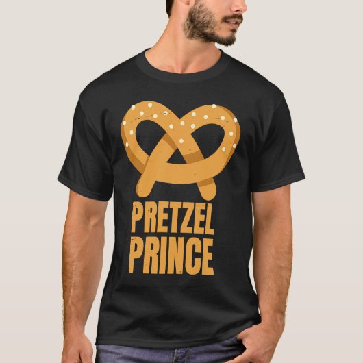 Pretzel Prince  German  Bavarian  Food  For Men Tシャツ (正面)