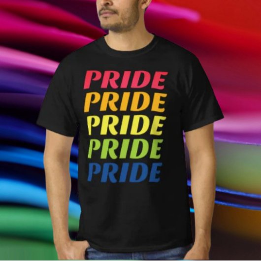 PRIDE リピート タイポグラフィ Tシャツ