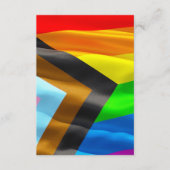 Pride Flag Typography ブラック 結婚式QRコード エンクロージャーカード (正面)