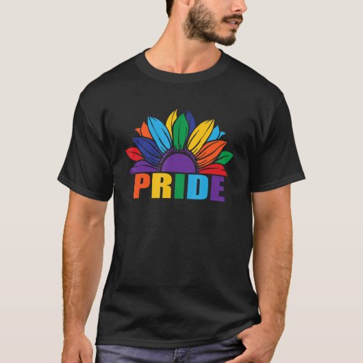 Pride Funny LGBTQ+ Gay Homosexual Queer Sunflower  Tシャツ (正面)