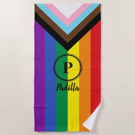 Pride Progressフラグ 黒カスタムモノグラムLGBT ビーチタオル (正面)