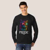 Pride Rainbow Cat Realistic Gay Pride LGBTQ Cat Ow Tシャツ (正面フル)