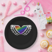 Pride Skeleton Hands Holding Heart Inclusive ペーパープレート (パーティー)