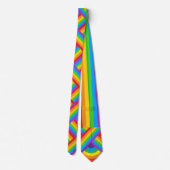 Pride Weave: 絡み合うレインボーフラッグ ネクタイ (裏面)