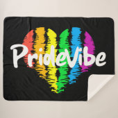 PrideVibe:レインボーで自分を包むハート シェルパブランケット (正面(横))
