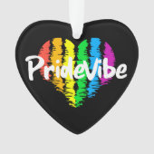 PrideVibe レインボーハート: あらゆる角度から愛を オーナメント (正面)