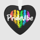 PrideVibe レインボーハート: あらゆる角度から愛を オーナメント (裏面)