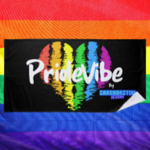 PrideVibe レインボーハート ビーチタオル: 大胆で誇らしい