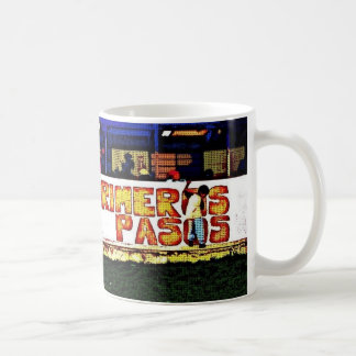 Primeros Pasosのマグ コーヒーマグカップ