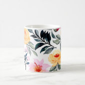 Print of a hand painting of mixed flowers & Foliag コーヒーマグカップ (中央)