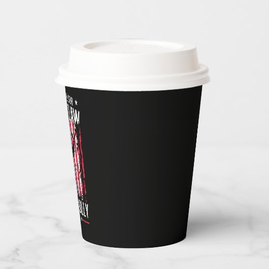 Pro 45 Iはアウトローとヒルビリーのための投票している 紙コップ (左)