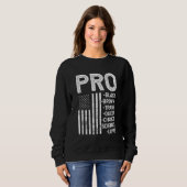 Pro-Black Pro-choice Pro-Love Pro-Love同性愛者- Resist スウェットシャツ (正面フル)