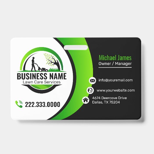 Professional Black Green Lawn Care Service バッジ (正面)
