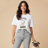 Professional Couch Tester – Cozy Paws Collection Tシャツ
