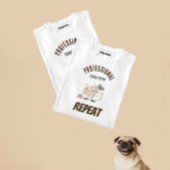 Professional Couch Tester – Cozy Paws Collection Tシャツ