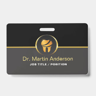 Professional Dental Clinic Gold Tooth Logo バッジ