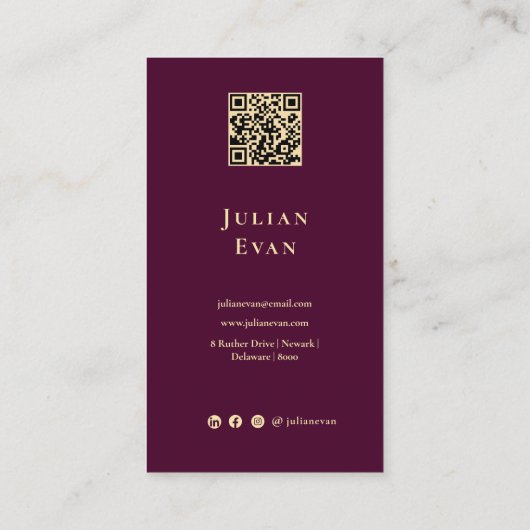 Professional Elegant Burgundy Wine & Gold Qr code 名刺 (裏面)